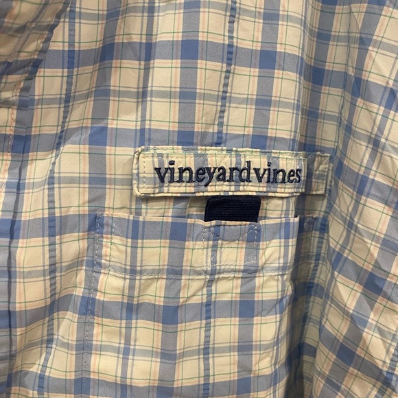 Vineyard Vines Performance Harbor Shirt Size Large EUC - Picture 4 of 5